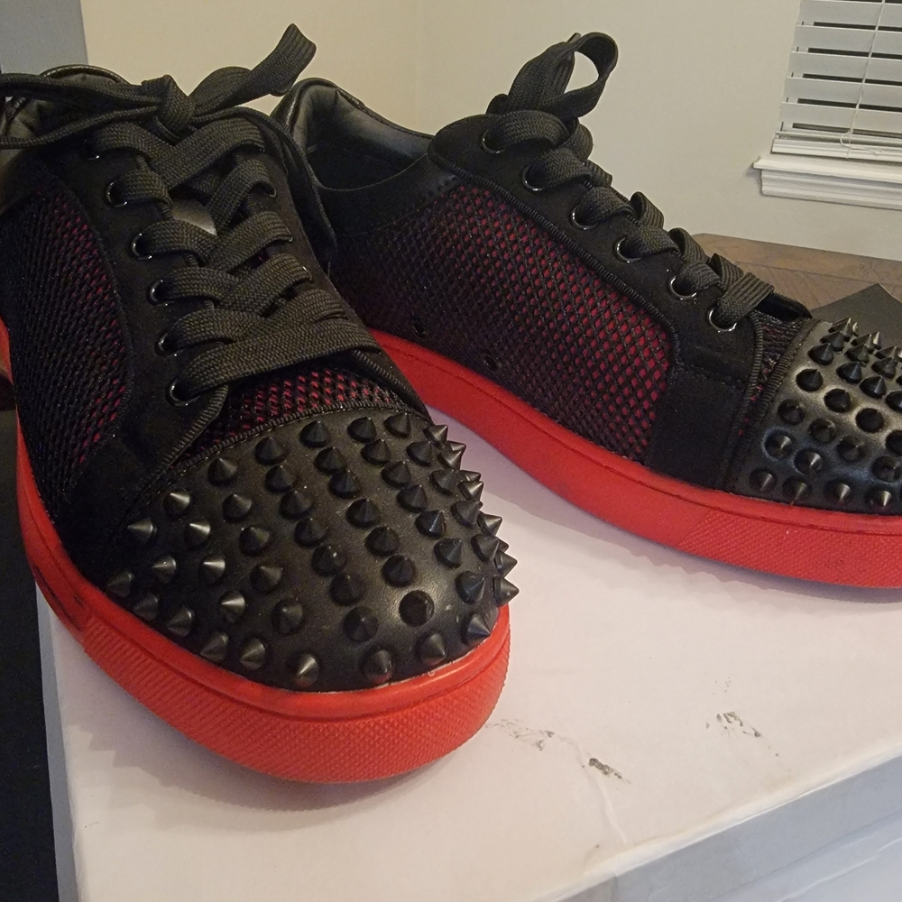 Black and Red Men's Studded Sneakers Size 9